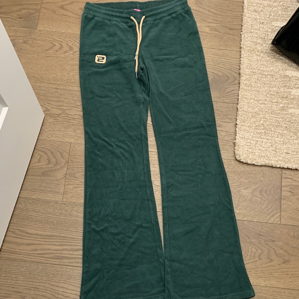 Edikted Dark Green Kids Sweatpants